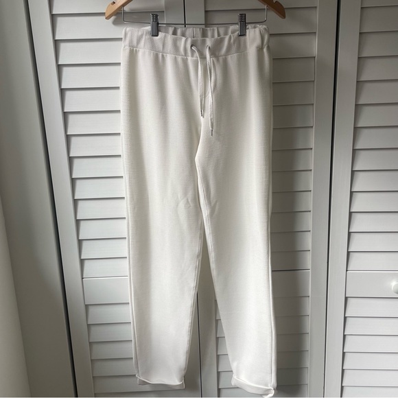 🤍 Zara Waffle-Knit Joggers - Picture 1 of 6